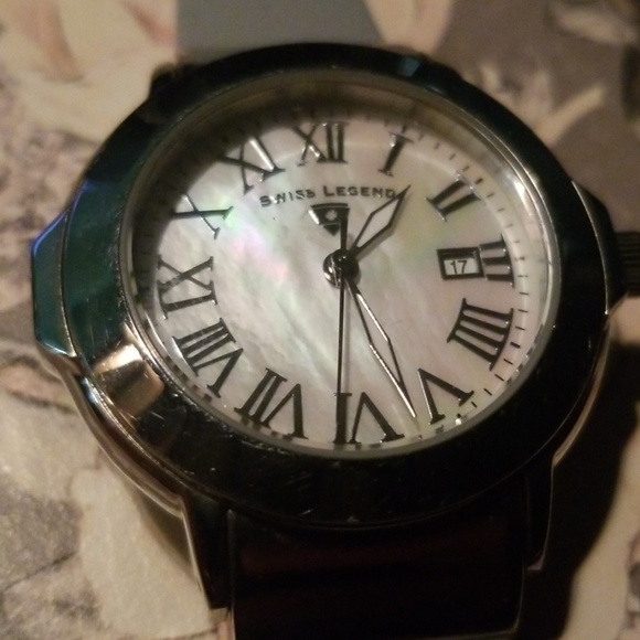 Swiss Legend womens watch - Picture 3 of 5